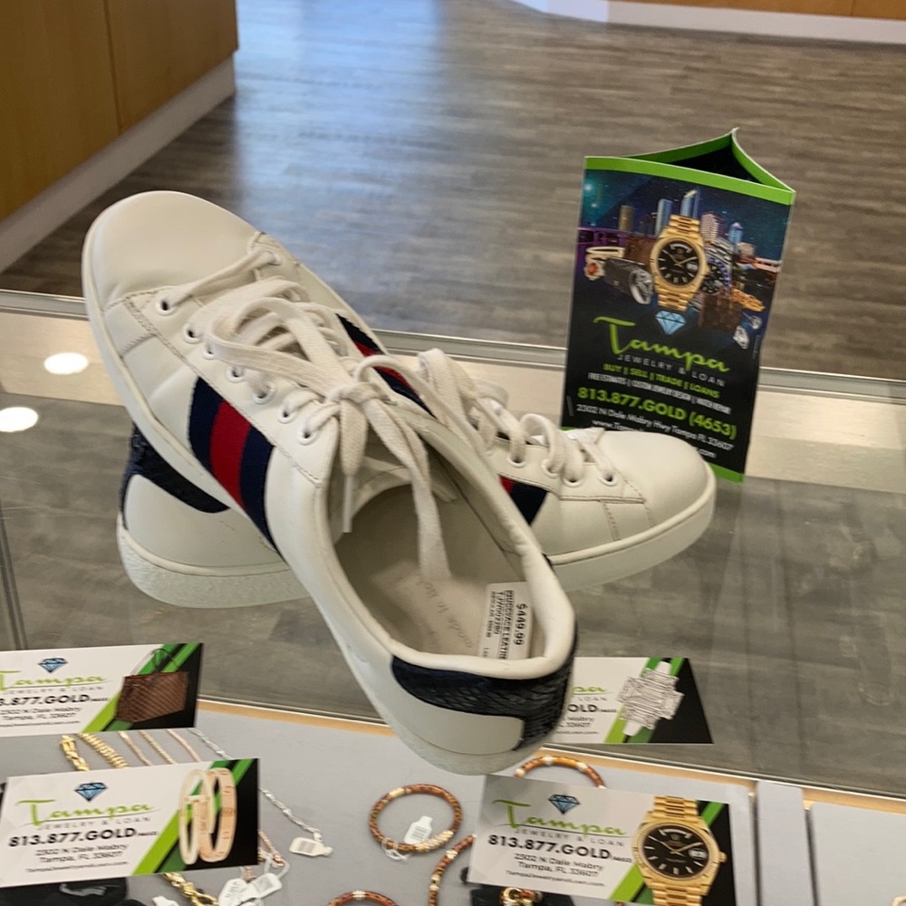 GUCCI SBEAKERS